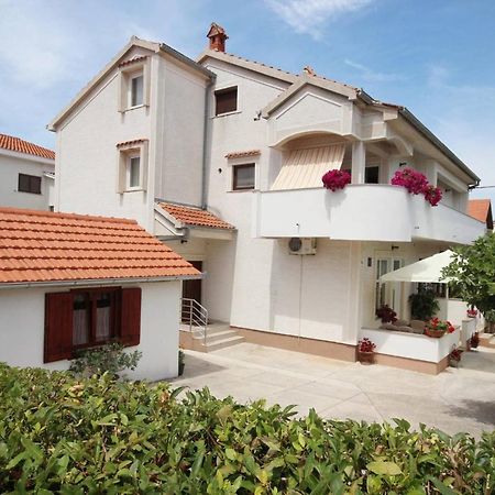 Small Apartment For A Great Holiday Zadar Exterior foto